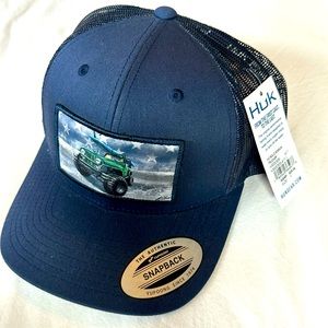 HUK TRUCKER HAT